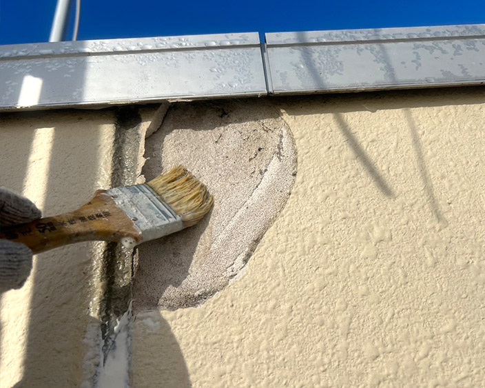外壁・セメント補修前下塗り